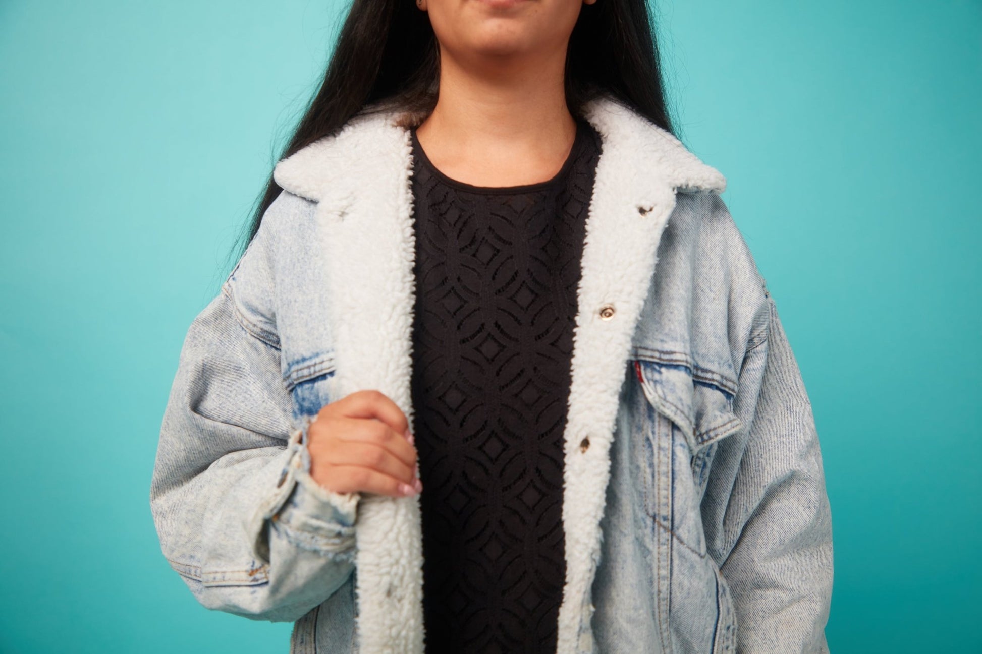 Women's Light Blue Jean Jacket with Faux Fur Lining - VinCo Apparel